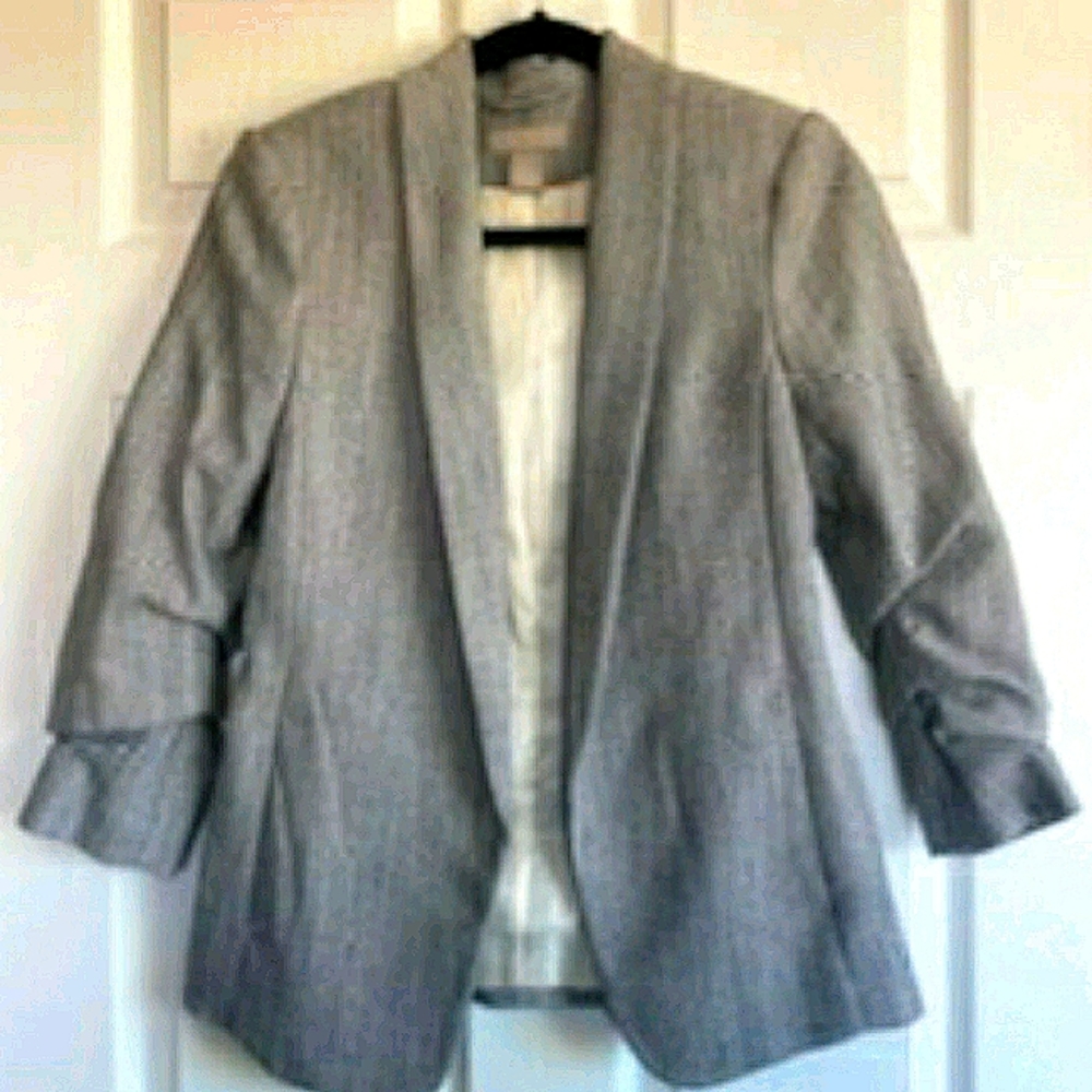 Gray blazer